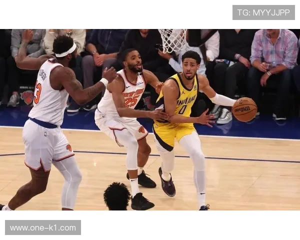 哈利伯顿挡拆组织拉开空间，较上季更倚重三分