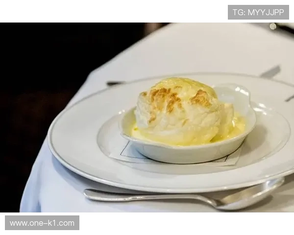 崔家溪训练完直接打车去米其林三星，这日子谁顶得住啊