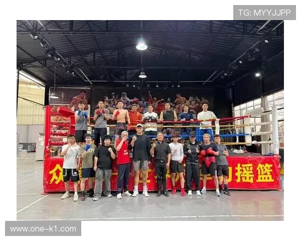 徐灿赛场上冷静得像冰山，私下买豪车买到手软？