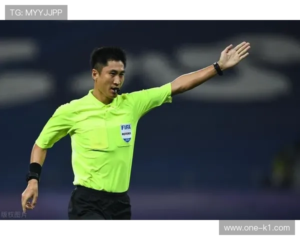 半场哨吹响时机与裁判判罚、比赛重启规则