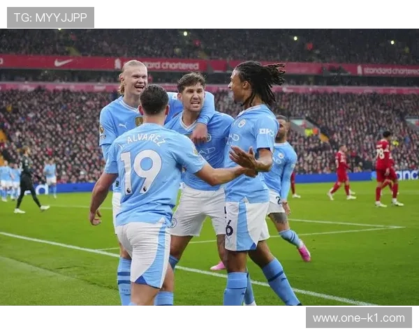 曼城控球优势难掩空间受限，进攻节奏紊乱影响争冠形势